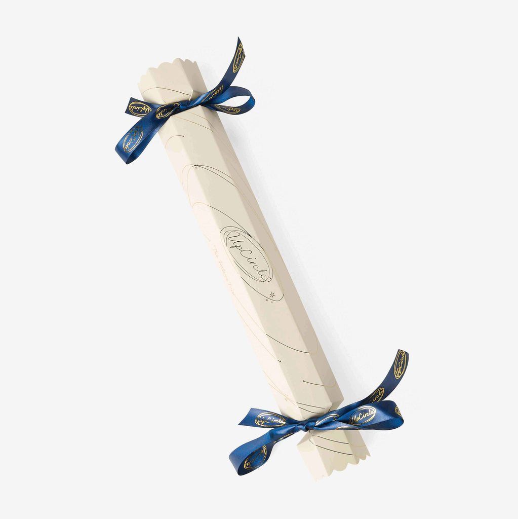 "The Festive Trio" Cracker